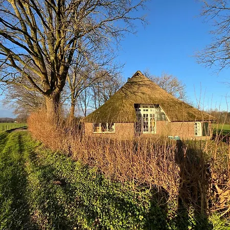 Holiday home De Baander